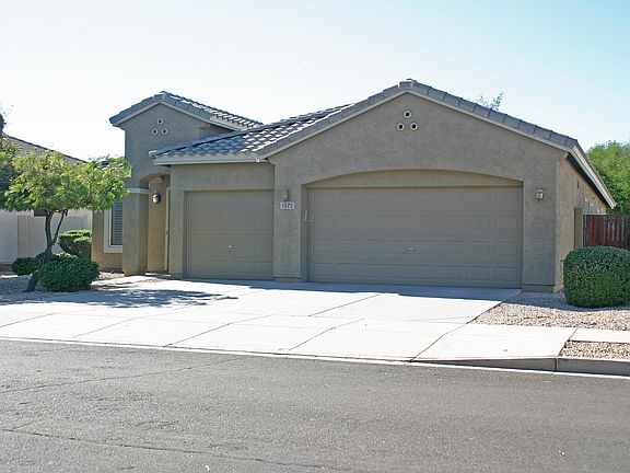 3rd image of 1572 S 174th Ln