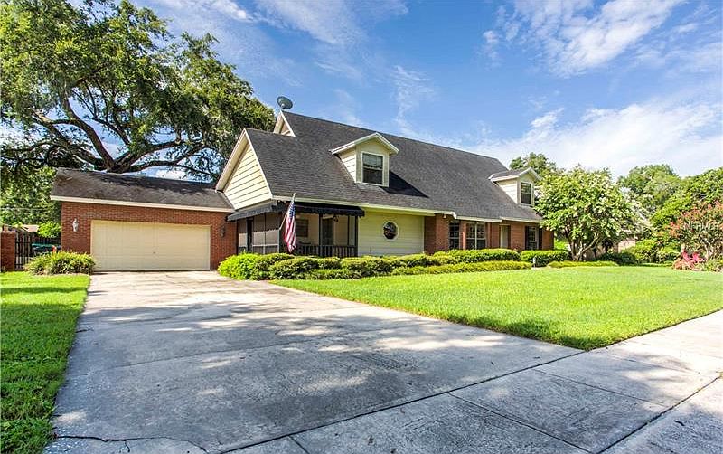 1st image of 2434 Pershing Oaks Pl