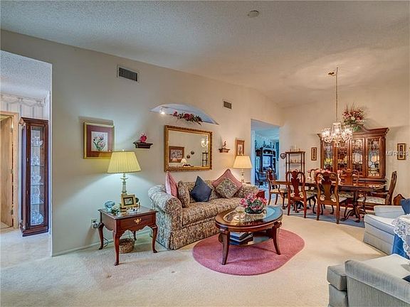 5th image of 2223 Philippine Dr APT 55