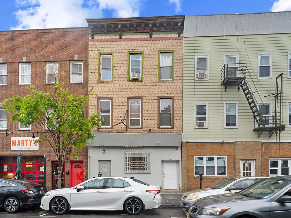1st image of 486 Central Ave