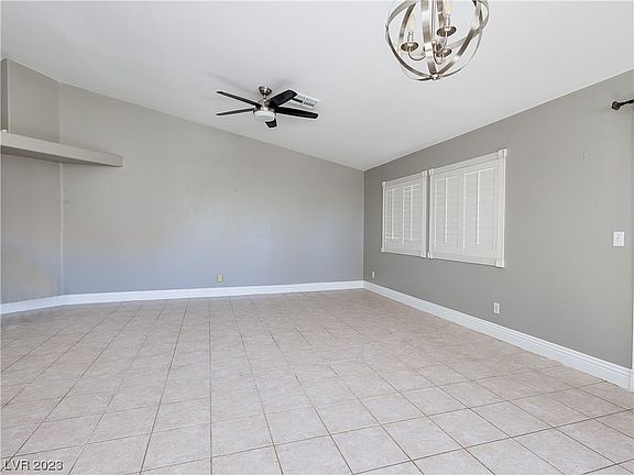 3rd image of 5944 Sassa St