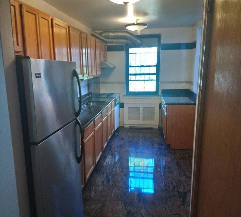 1st image of 8610 Grand Ave APT 2R