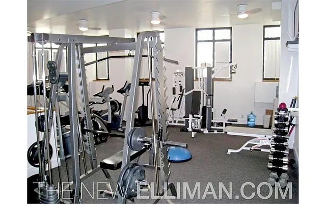 Rented by Douglas Elliman | media 15