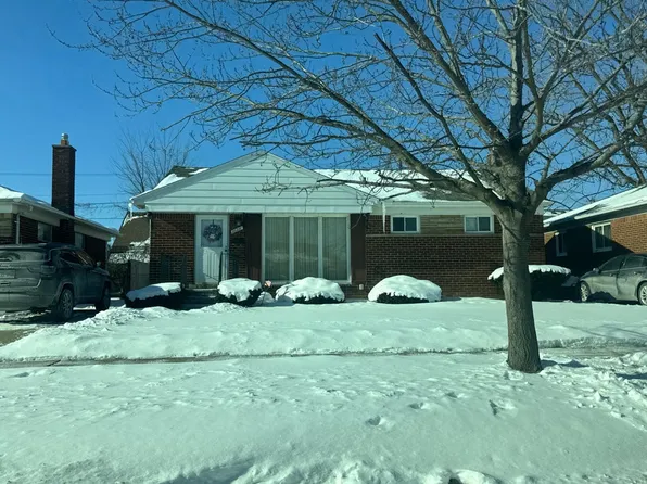 26251 Huntington St, Roseville, MI 48066