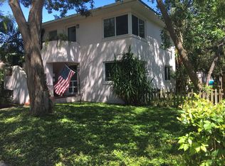 107 13th Ave N, Saint Petersburg, FL 33701