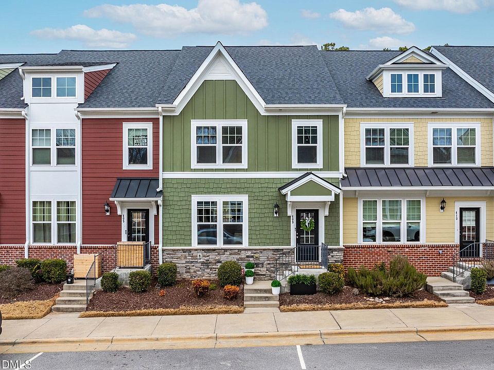 1st image of 409 Triumph Ln