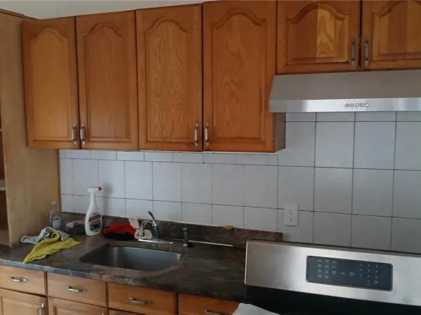 (undisclosed Address), Brooklyn, NY 11220