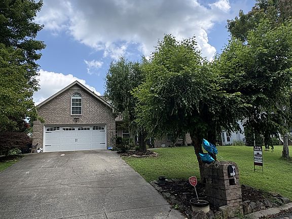 5th image of 7604 Aubrey Ridge Ct