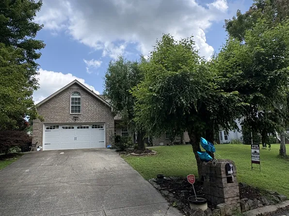 7604 Aubrey Ridge Ct, Fairview, TN 37062