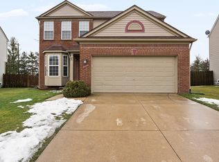 7986 Berwick Dr, Ypsilanti, MI 48197