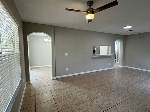 5th image of 1631 Sherbourne St