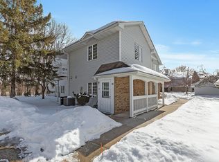 3545 Blue Jay Way APT 207, Eagan, MN 55123