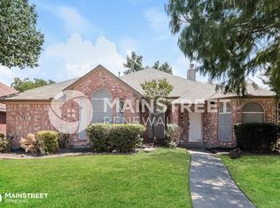 1812 Springmont Dr, Mesquite, TX 75181