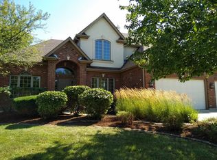 2875 Clara Ave, Aurora, IL 60502