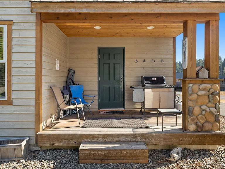 Paintbrush Ln — Photo 30