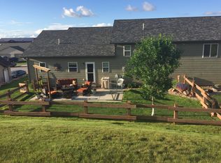 2431 Windmill Dr, Spearfish, SD 57783