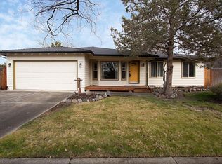 2890 Barclay Rd, Medford, OR 97504