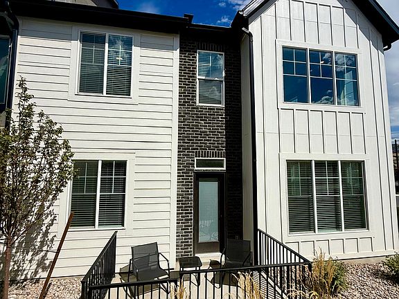 2nd image of 1125 N Clifton Dr #101