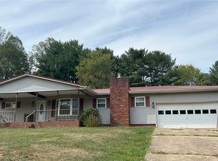 4969 Old Saint Marys Pike, Parkersburg, WV 26104