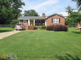 745 McLaurin St, Griffin, GA 30224