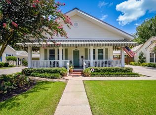 400 Duperier Ave, New Iberia, LA 70563