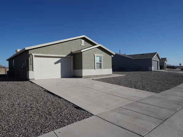 1012 Painted Lady St, Horizon City, TX 79928