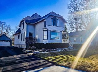 81 E Grand Ave, Lake Villa, IL 60046