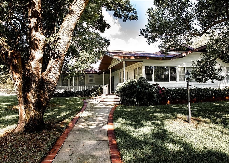 1st image of 4305 Forest Hills Dr