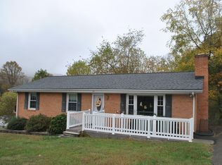 114 Old Brook Rd, Vinton, VA 24179
