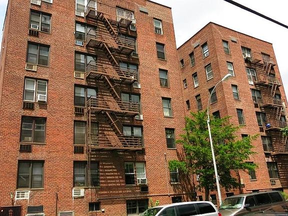 2nd image of 9711 63rd Dr Ste L2