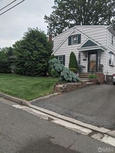73 Highfield Rd, Colonia, NJ, 07067