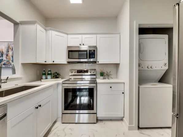 4104 Cole Ave APT 101, Dallas, TX 75204