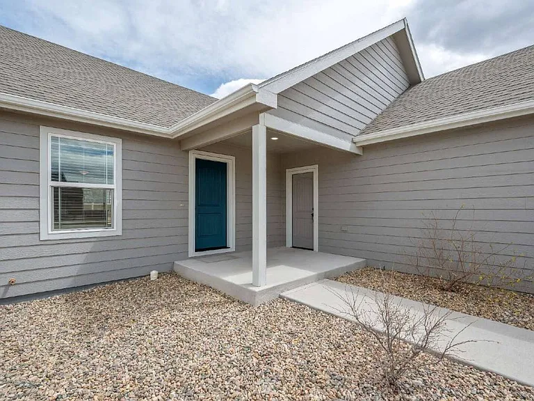 2215 Goodnight Trl — Photo 4