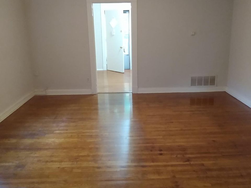 1st image of 510 W Schirmer St #510A-2