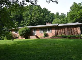 3919 Lovers Gap Rd, Vansant, VA 24656