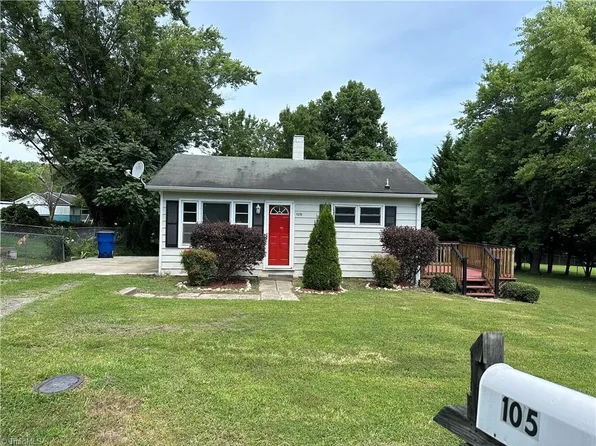 105 Jackson St, Mount Airy, NC 27030