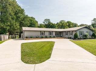 2479 Barwood Dr, Greenbrier, TN 37073