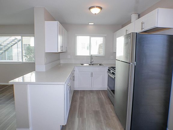 3rd image of 3666 43rd St APT 1
