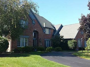 7531 Scandinavia Dr, Maumee, OH 43537