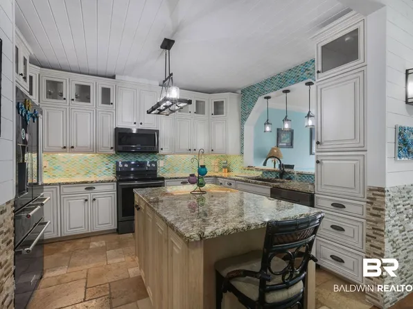 501 Cotton Creek Dr #704, Gulf Shores, AL 36542