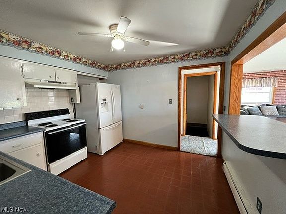 4th image of 1458 Patricia St