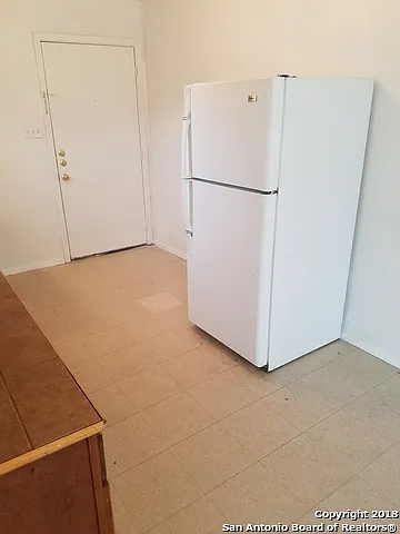 2 bed, 1.0 bath, 720 sqft, $925 — Photo 3