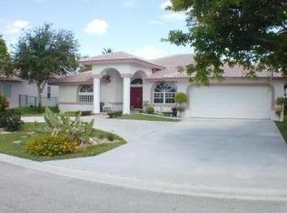 4813 NW 57th Ln, Coral Springs, FL 33067