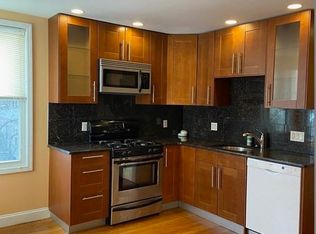 2 Grotto Glen Rd #1, Jamaica Plain, MA 02130