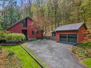 424 Thomas Rd, Ithaca, NY 14850