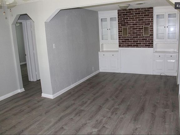 4th image of 213 Allen Dr #B