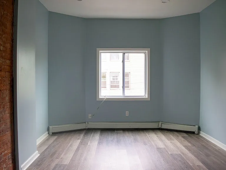 62 Shelton Ave — Photo 5