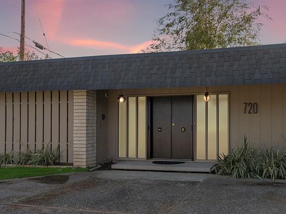 3rd image of 720 Birchwood Dr