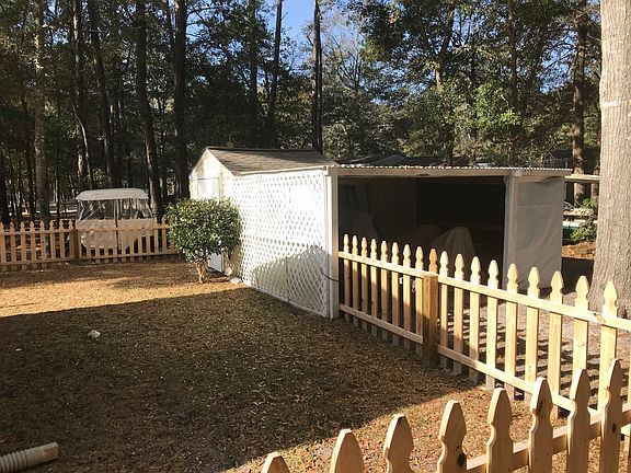 4th image of 3490 Dolphin Dr SE
