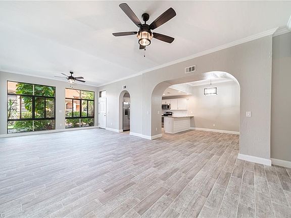 4th image of 5510 SW 4th Pl APT 602
